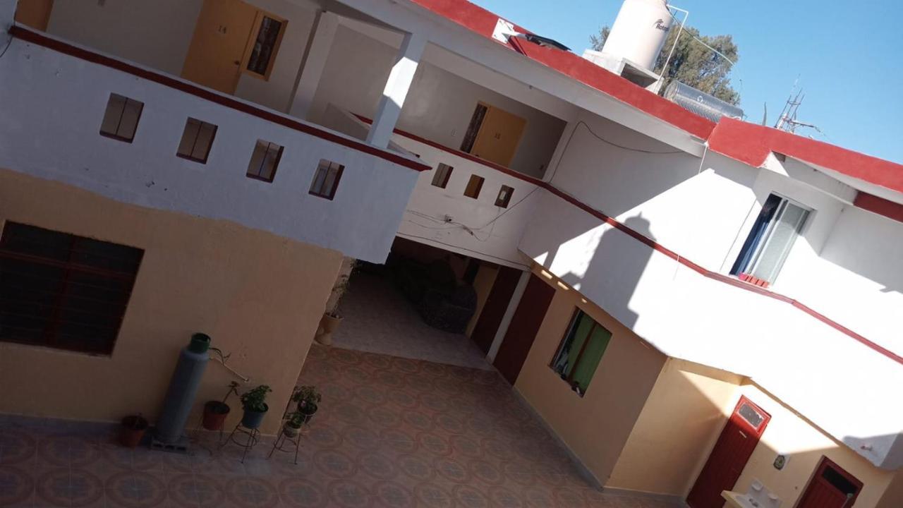 Hotel Rocio Cedral Buitenkant foto